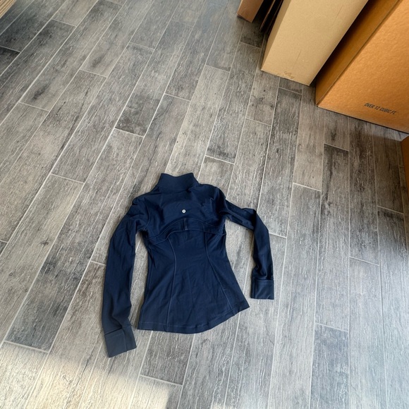 Lululemon navy blue define jacket size 4 - Picture 7 of 9